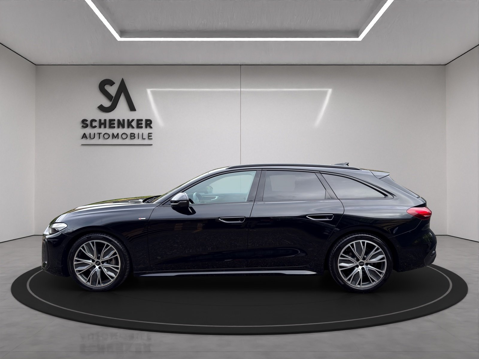 AUDI A5 Avant TFSI 150 kW S tronic, Mild-Hybrid Petrol/Electric, Second hand / Used, Automatic - 2
