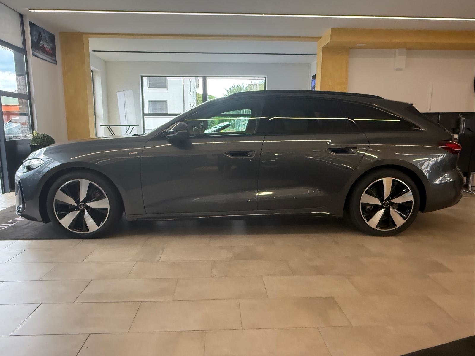 AUDI A5 2.0 40 TDI S LINE PLUS AVANT S TRONIC, Mild-Hybrid Diesel/Electric, Second hand / Used, Automatic - 7