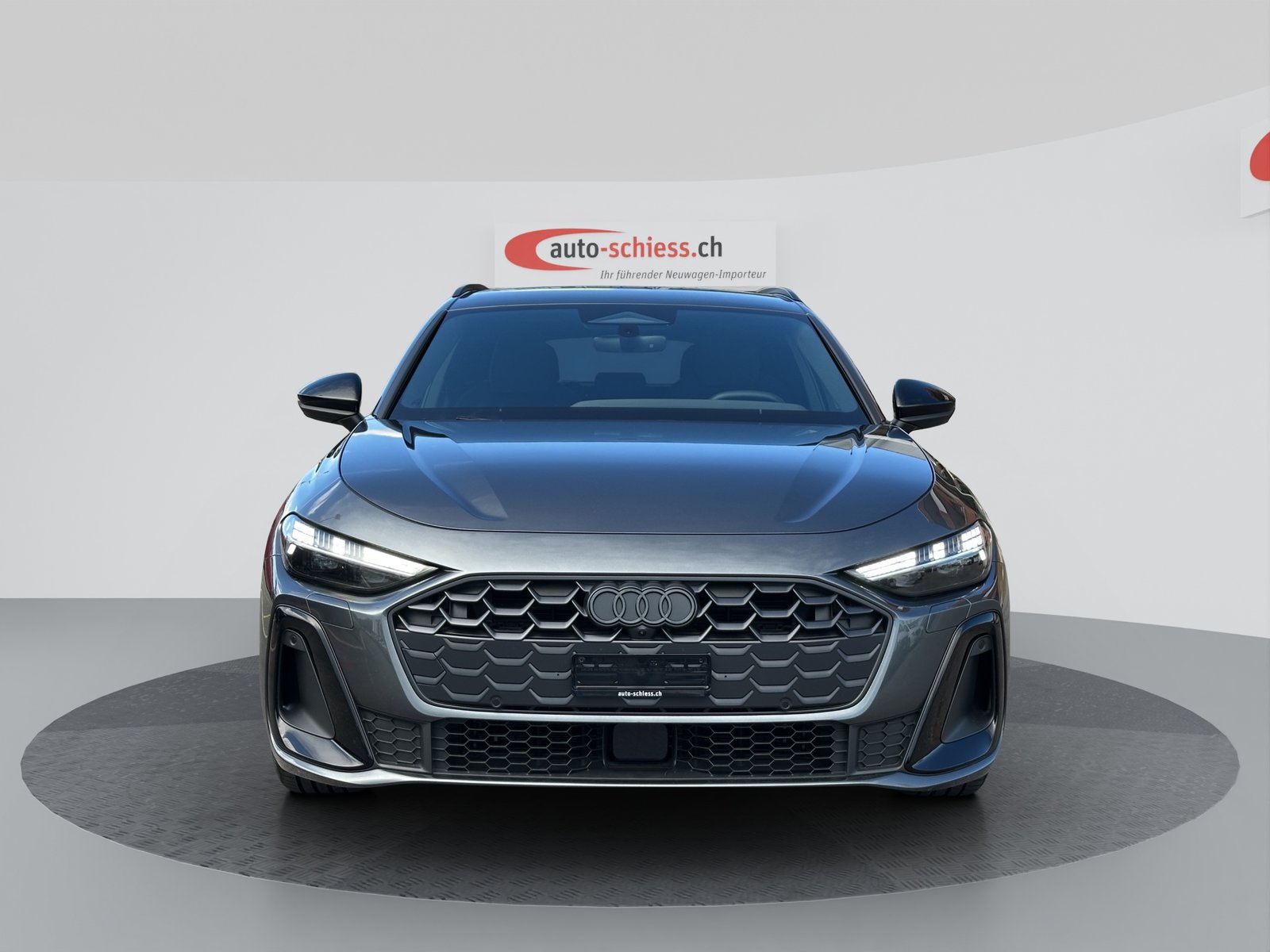 AUDI A5 Avant S-Line TFSI 150 kW Schwarz Optik S tronic, Mild-Hybrid Petrol/Electric, Second hand / Used, Automatic - 2