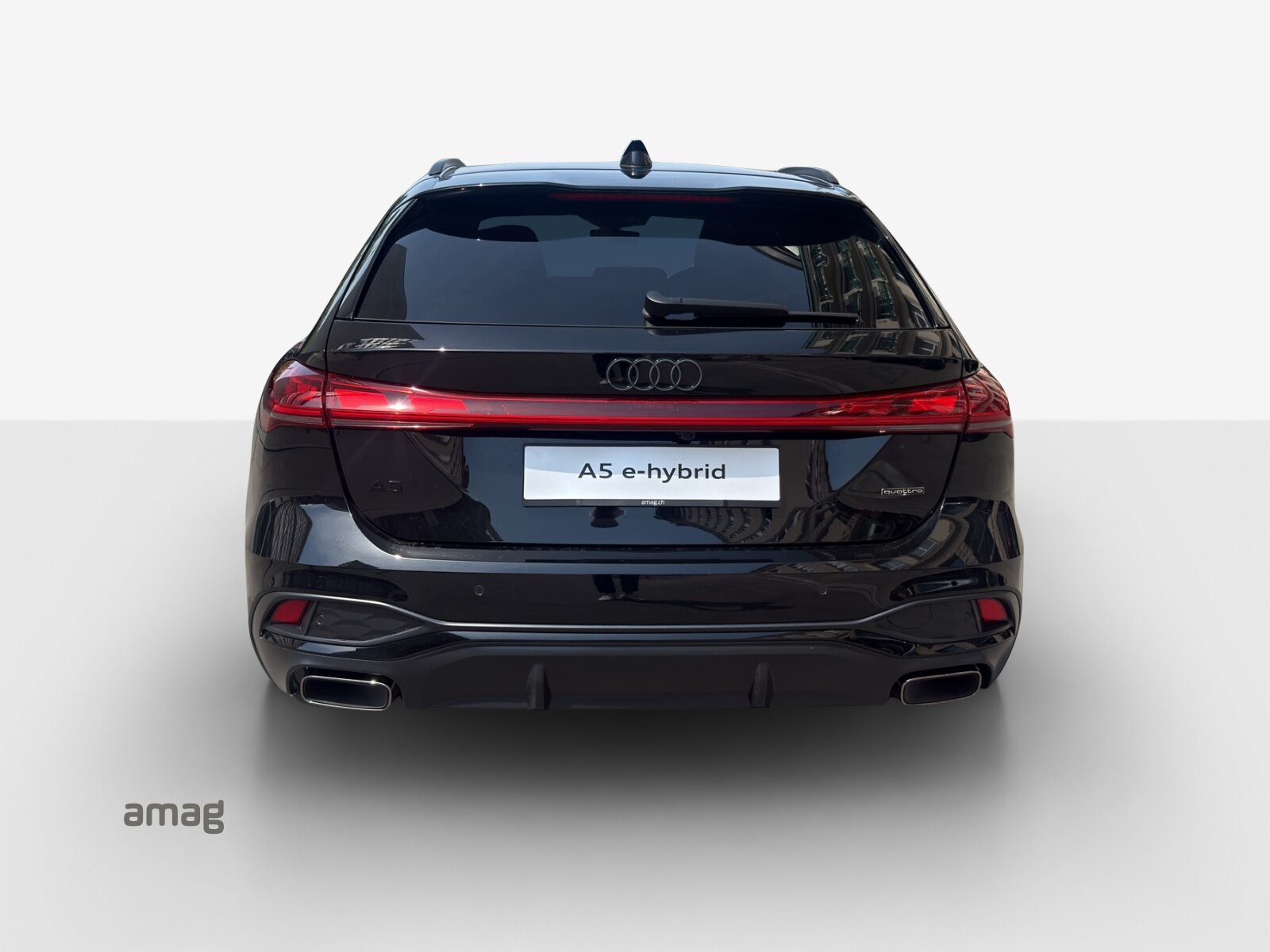 AUDI A5 Avant e-hybrid 270 kW, Full-Hybrid Petrol/Electric, Second hand / Used, Automatic - 4