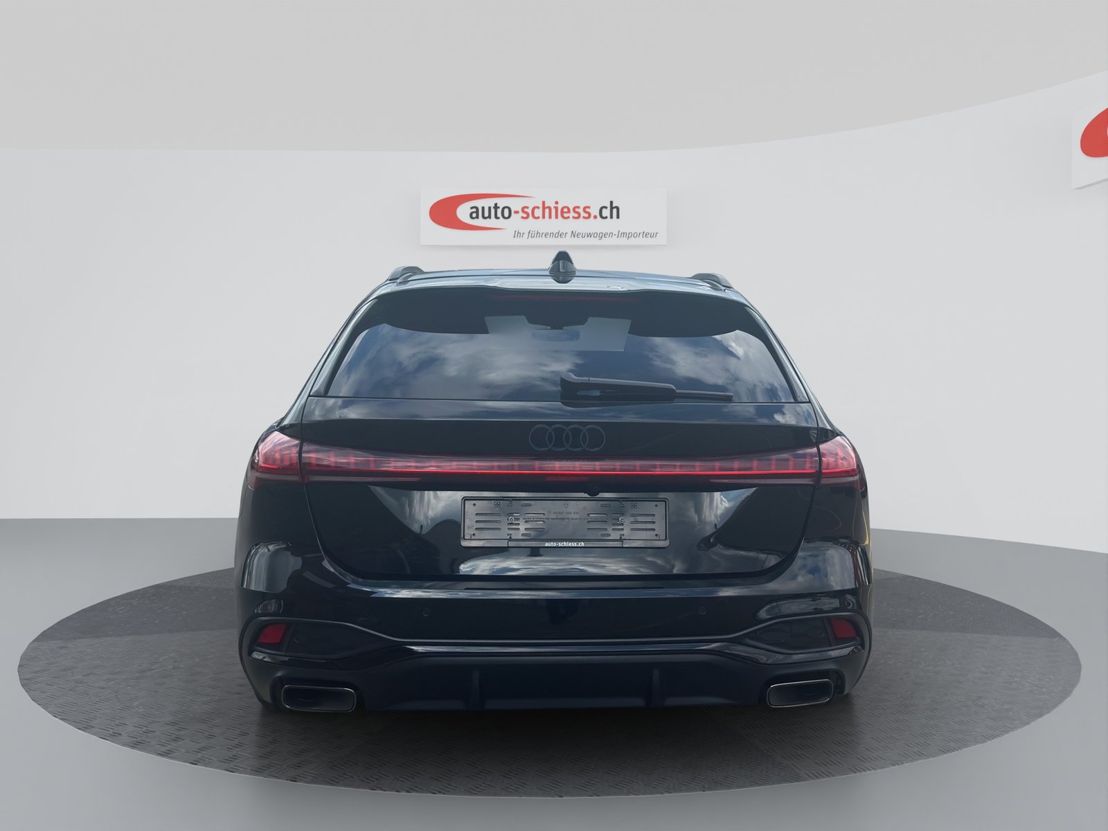 AUDI A5 Avant Black Line S Line TFSI, Mild-Hybrid Petrol/Electric, Second hand / Used, Automatic - 4
