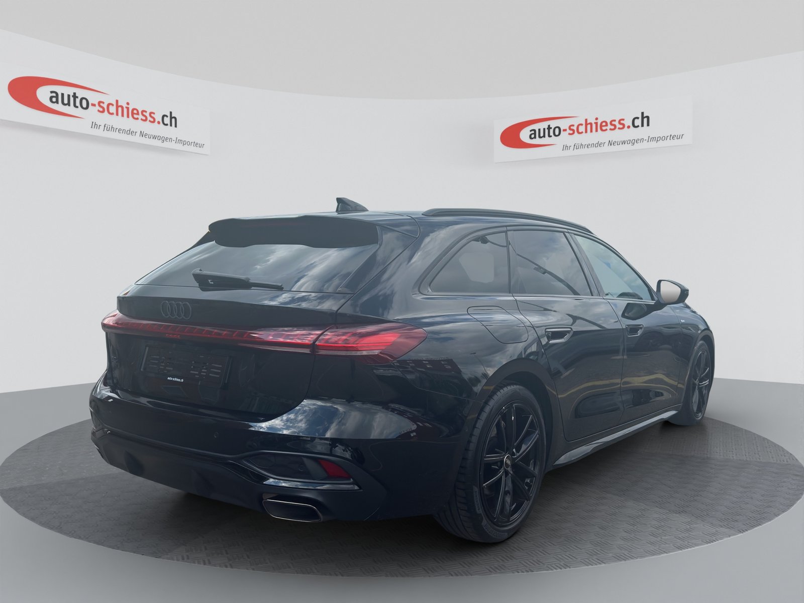 AUDI A5 Avant Black Line S Line TFSI, Mild-Hybrid Petrol/Electric, Second hand / Used, Automatic - 5