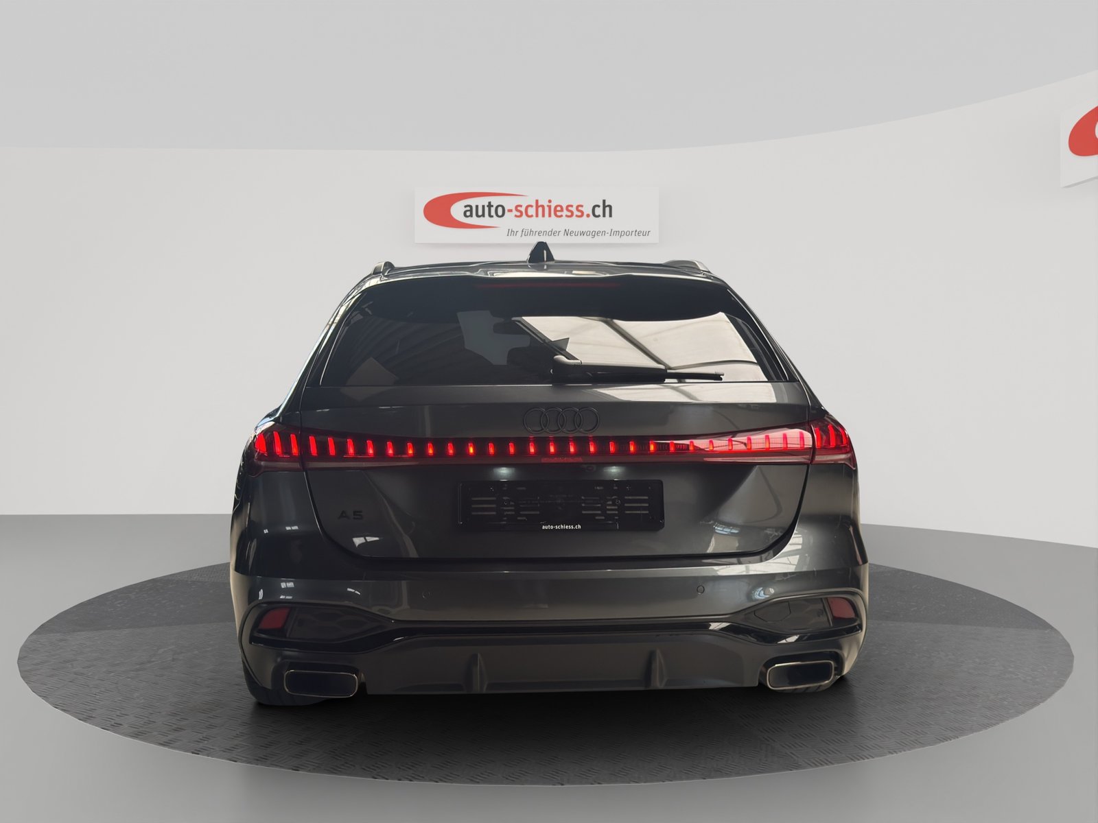 AUDI A5 Avant S Line Black Line TFSI, Mild-Hybrid Petrol/Electric, Second hand / Used, Automatic - 4