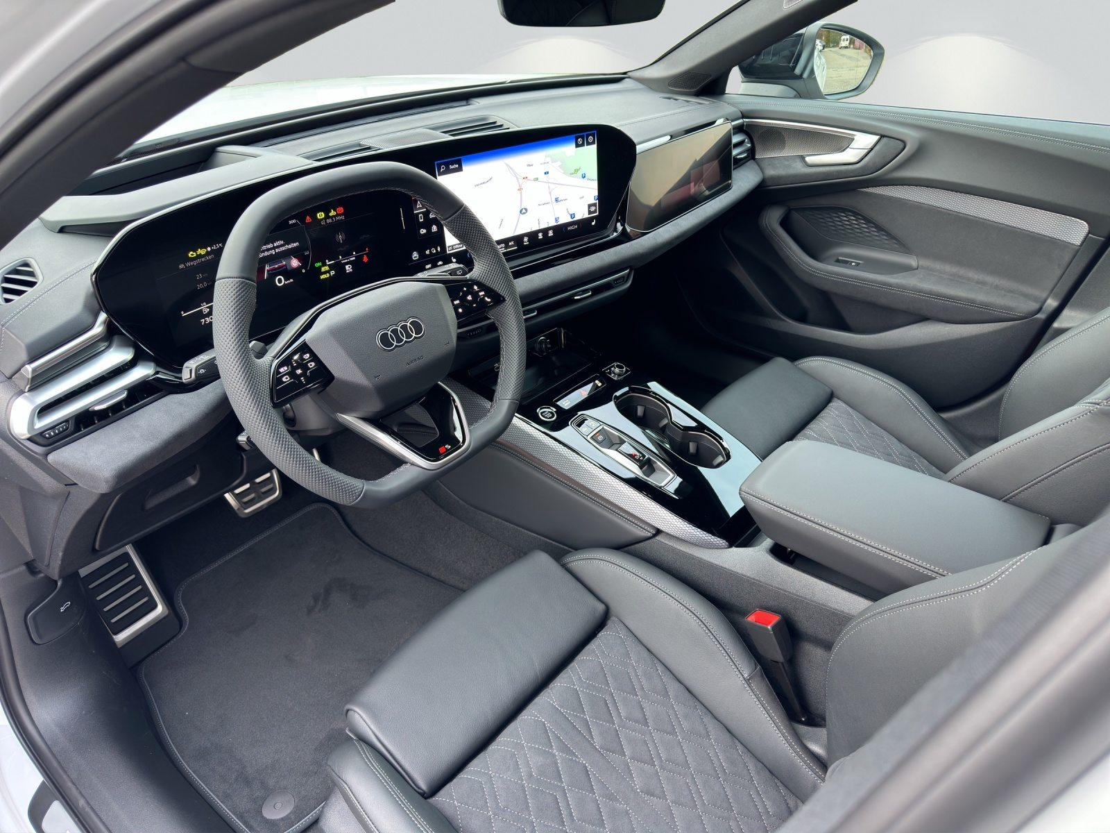 AUDI A5 Avant TDI 150 kW Attraction, Diesel, Ex-demonstrator, Automatic - 5