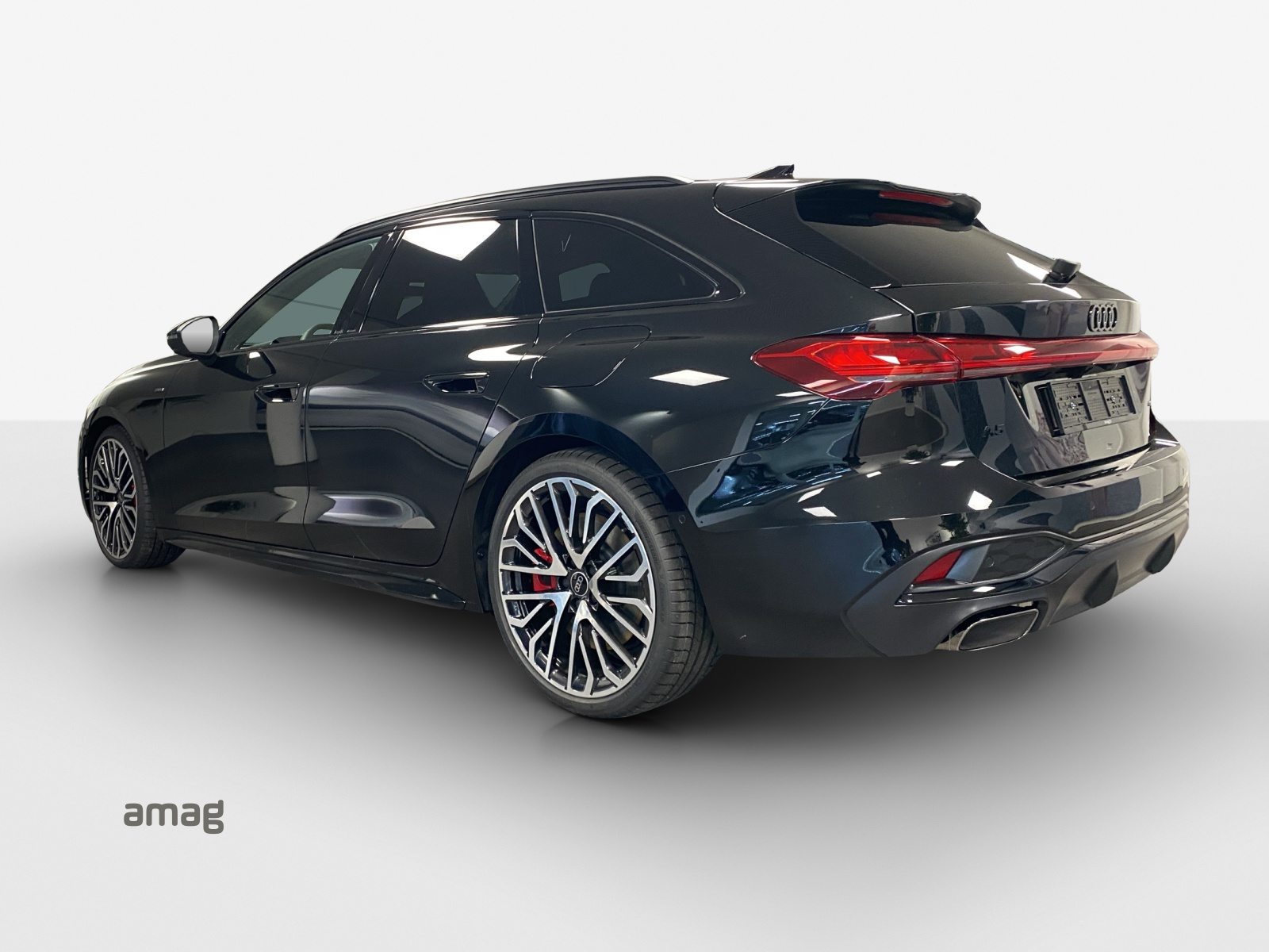 AUDI A5 Avant e-hybrid 270 kW, Hybride Intégral Essence/Électricité, Voiture de démonstration, Automatique - 3