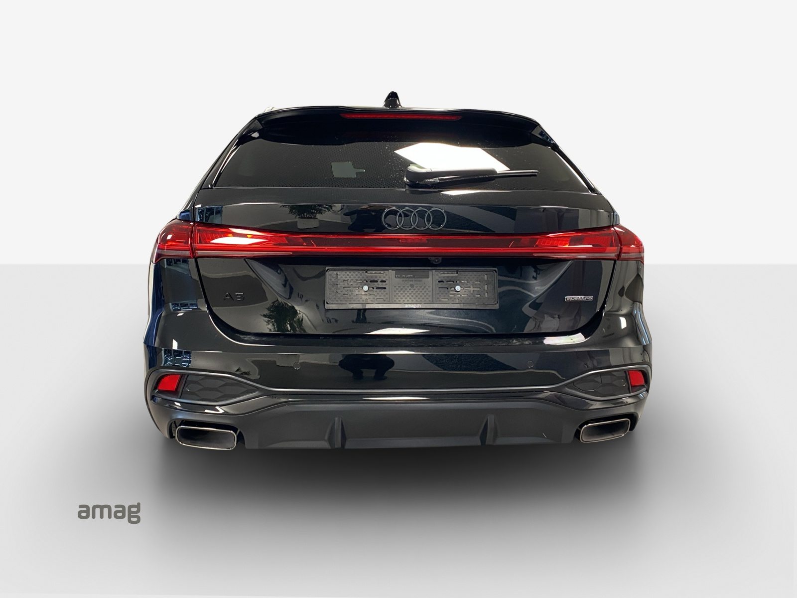 AUDI A5 Avant e-hybrid 270 kW, Hybride Intégral Essence/Électricité, Voiture de démonstration, Automatique - 4