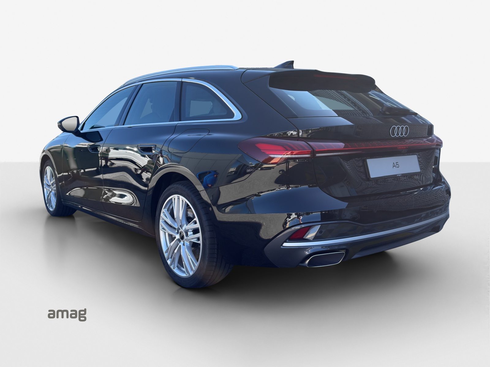 AUDI A5 Avant e-hybrid 220 kW Attraction, Hybride Intégral Essence/Électricité, Voiture de démonstration, Automatique - 3