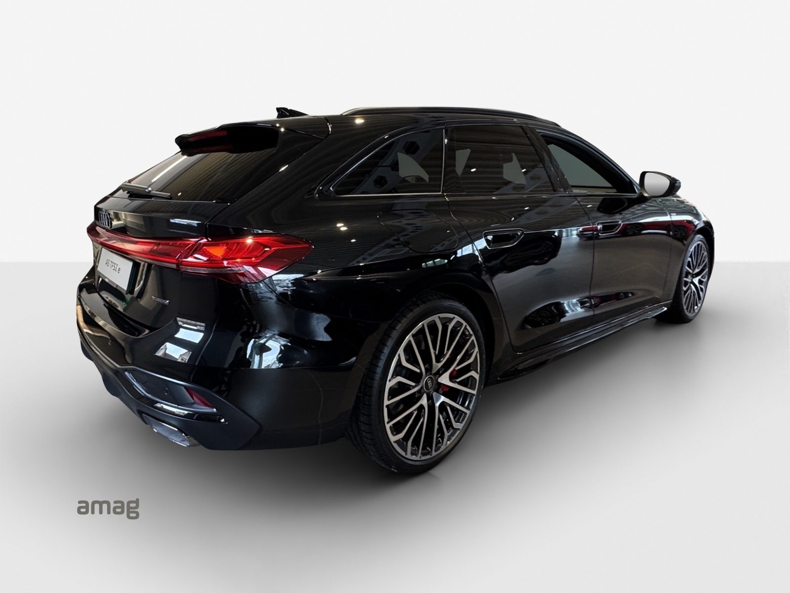 AUDI A5 Avant e-hybrid 270 kW, Hybride Intégral Essence/Électricité, Voiture de démonstration, Automatique - 5
