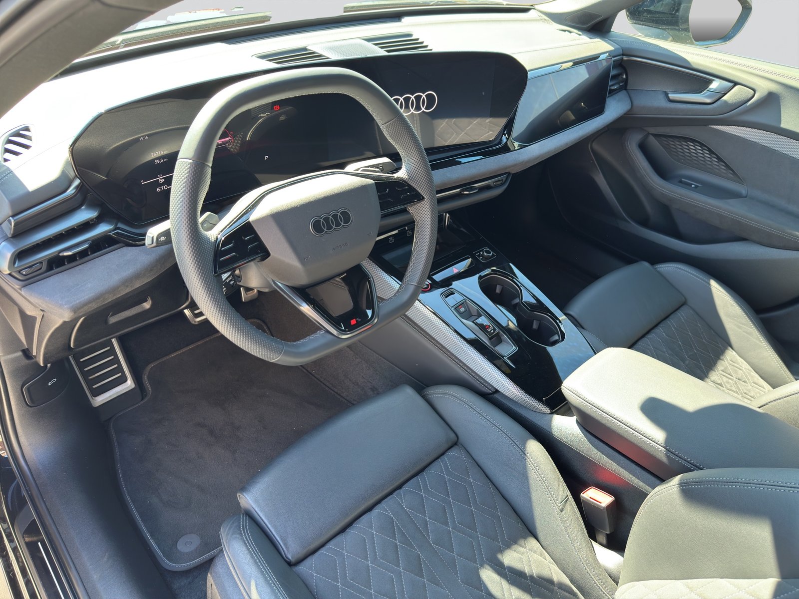 AUDI A5 Limousine TFSI quattro edition one S tronic, Mild-Hybrid Petrol/Electric, Second hand / Used, Automatic - 7