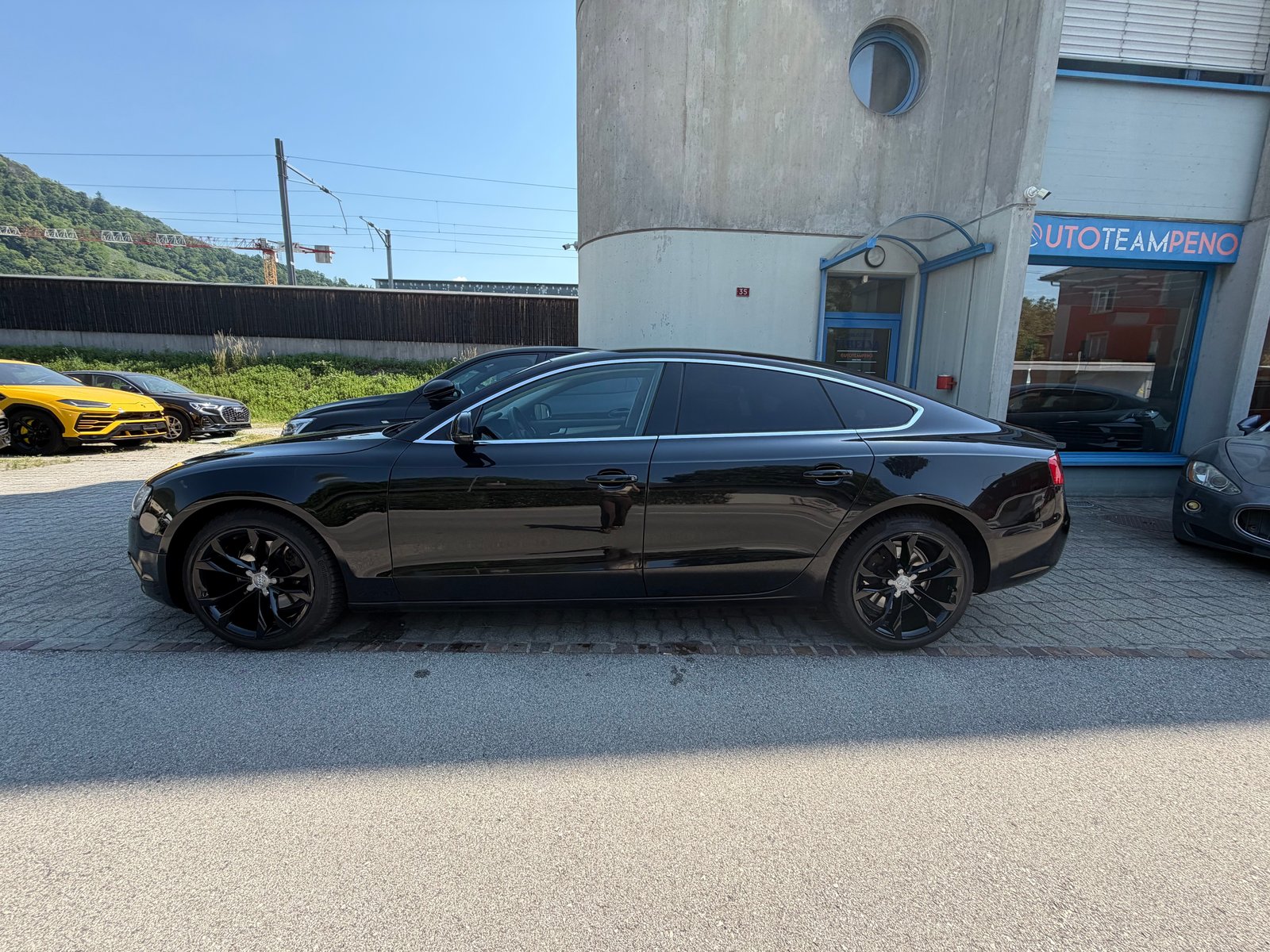 AUDI A5 Sportback 2.0 TDI, Diesel, Second hand / Used, Manual - 4