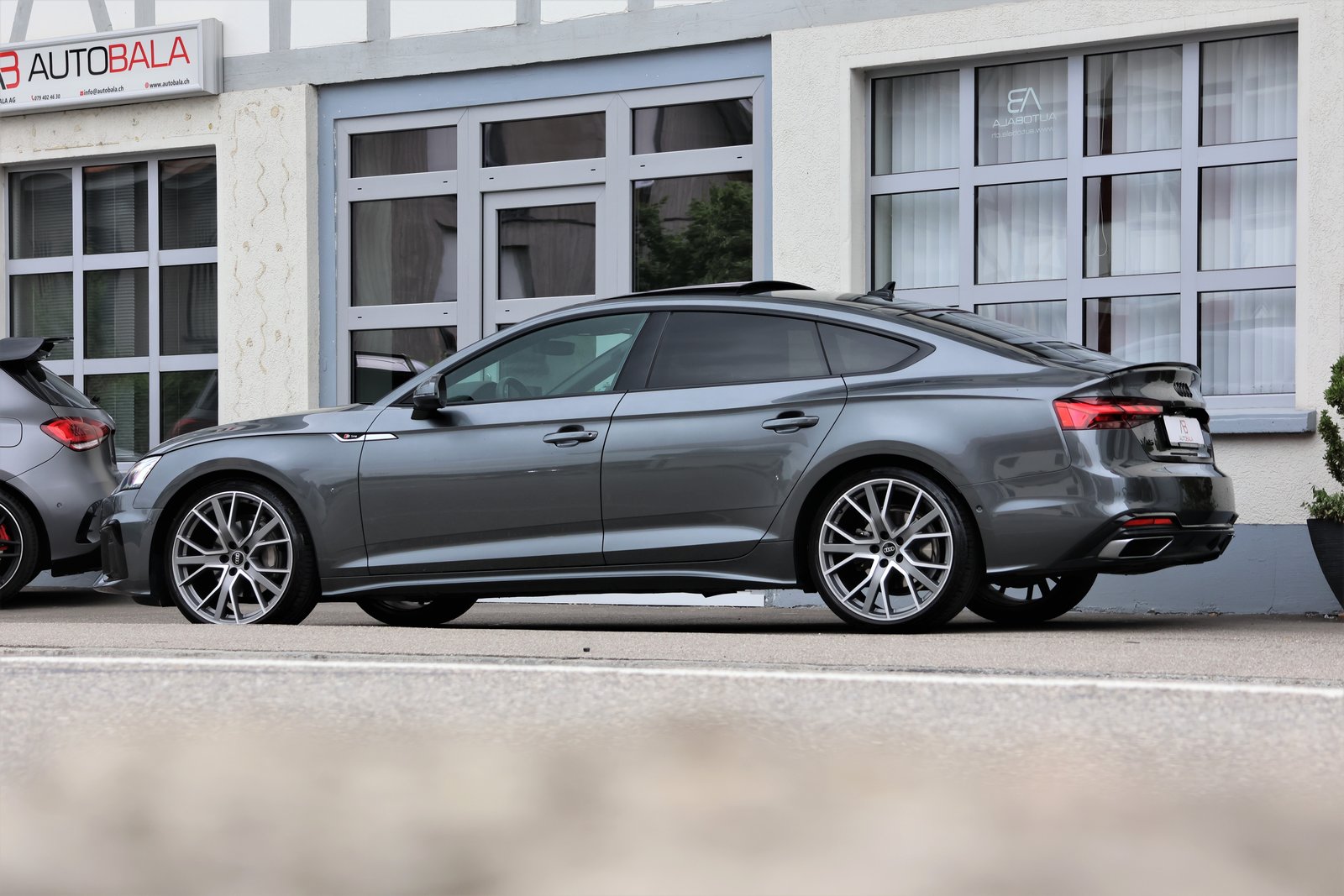 AUDI A5 Sportback 40 TDI S-Line Attraction quattro S-tronic, Mild-Hybrid Diesel/Elektro, Occasion / Gebraucht, Automatik - 4