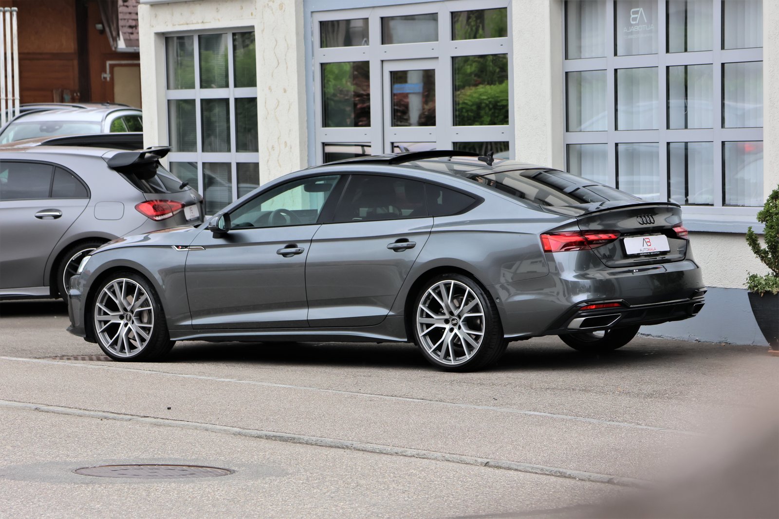 AUDI A5 Sportback 40 TDI S-Line Attraction quattro S-tronic, Mild-Hybrid Diesel/Elektro, Occasion / Gebraucht, Automatik - 5
