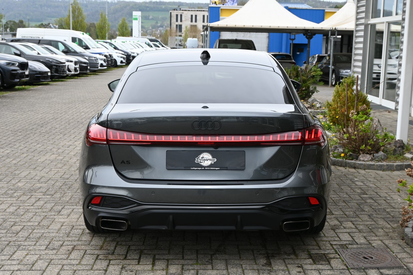 AUDI A5 Limousine 40 TFSI S-Line Plus Black S tronic 204PS, Mild-Hybrid Benzin/Elektro, Occasion / Gebraucht, Automatik - 4