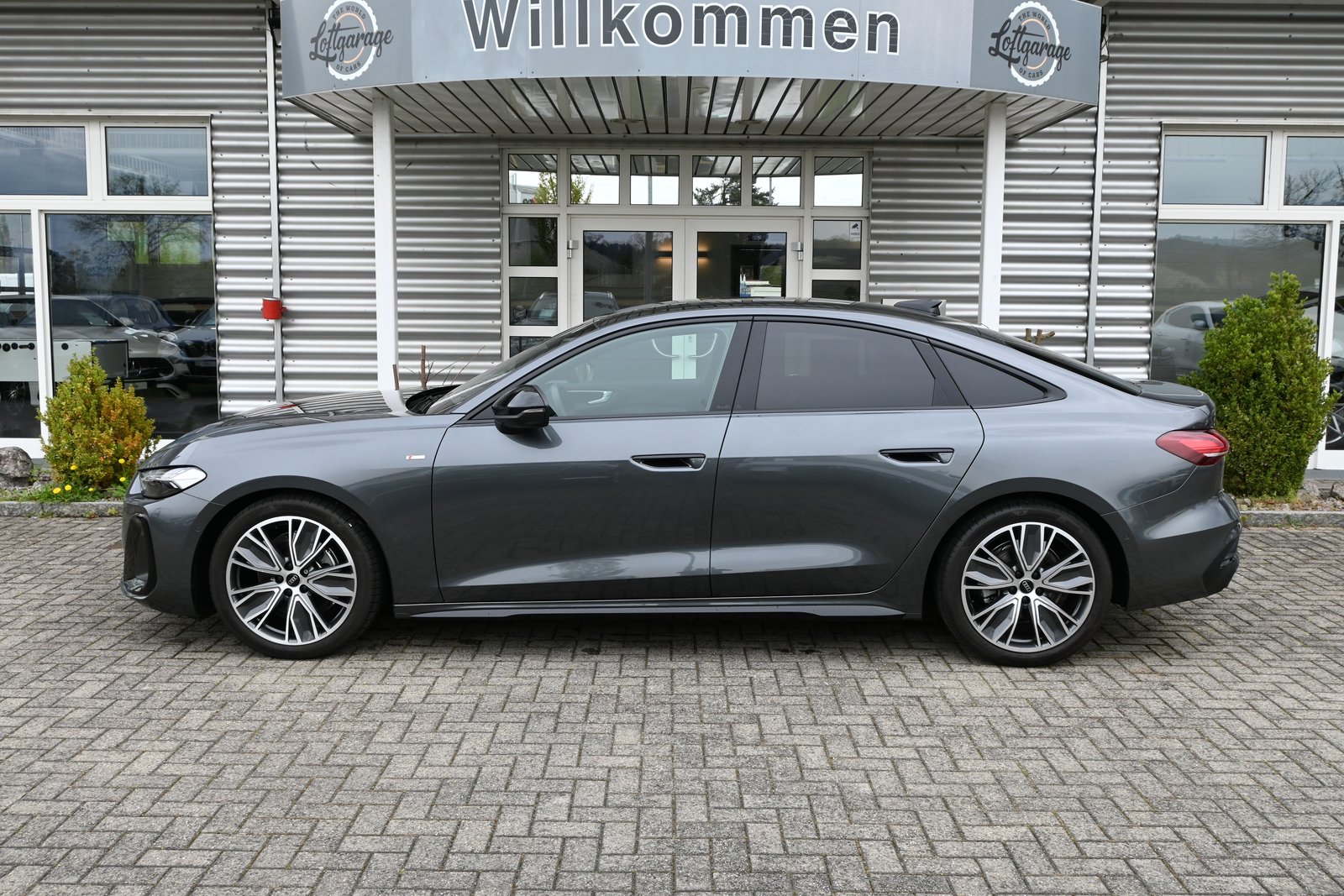 AUDI A5 Limousine 40 TFSI S-Line Plus Black S tronic 204PS, Mild-Hybrid Benzin/Elektro, Occasion / Gebraucht, Automatik - 6