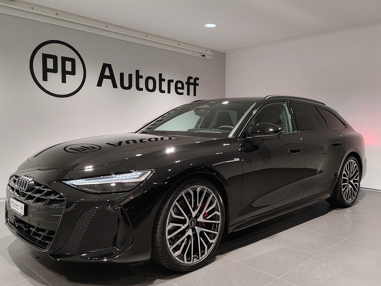AUDI A6 Avant TFSI 270 kW, Benzin, Neuwagen, Automatik - 2