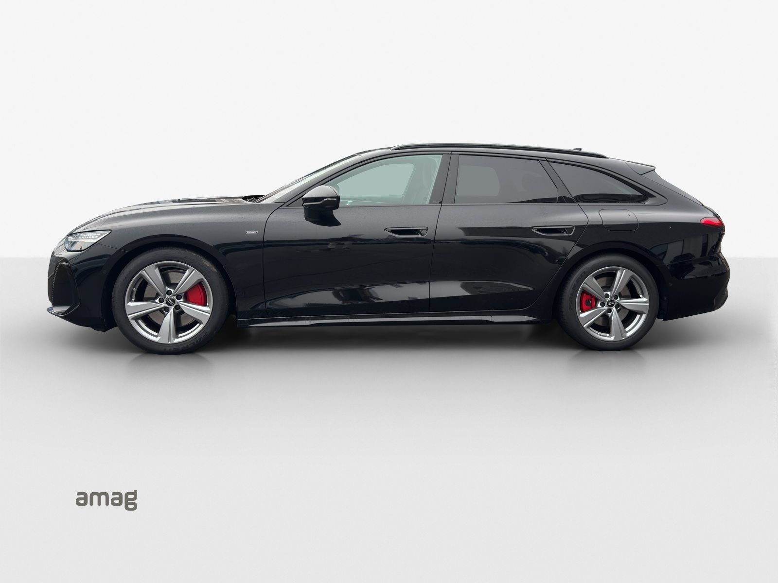 AUDI A6 Avant e-hybrid 270 kW, Hybride Intégral Essence/Électricité, Voiture nouvelle, Automatique - 2