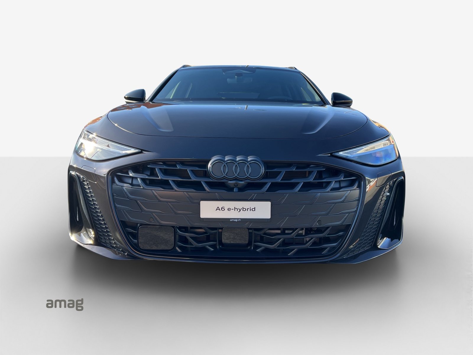 AUDI A6 Avant e-hybrid 270 kW, Hybride Intégral Essence/Électricité, Voiture nouvelle, Automatique - 7