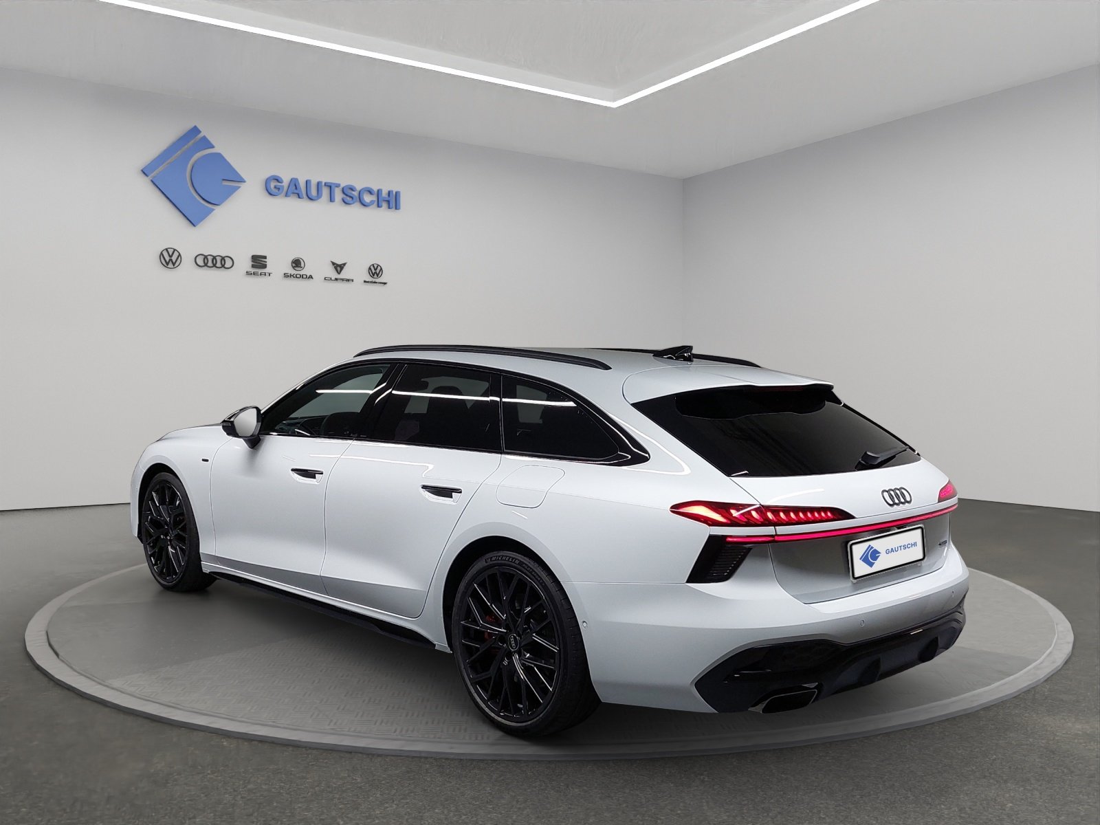 AUDI A6 Avant e-hybrid quattro 270 kW S tronic, Plug-in-Hybrid Benzina/Elettrica, Auto nuove, Automatico - 3