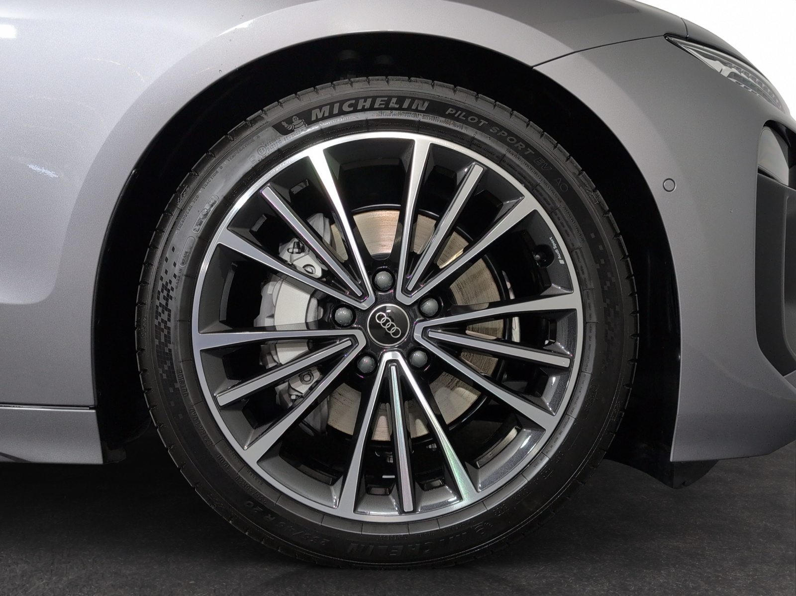 AUDI A6 Avant e-tron quattro, Electric, New car, Automatic - 5