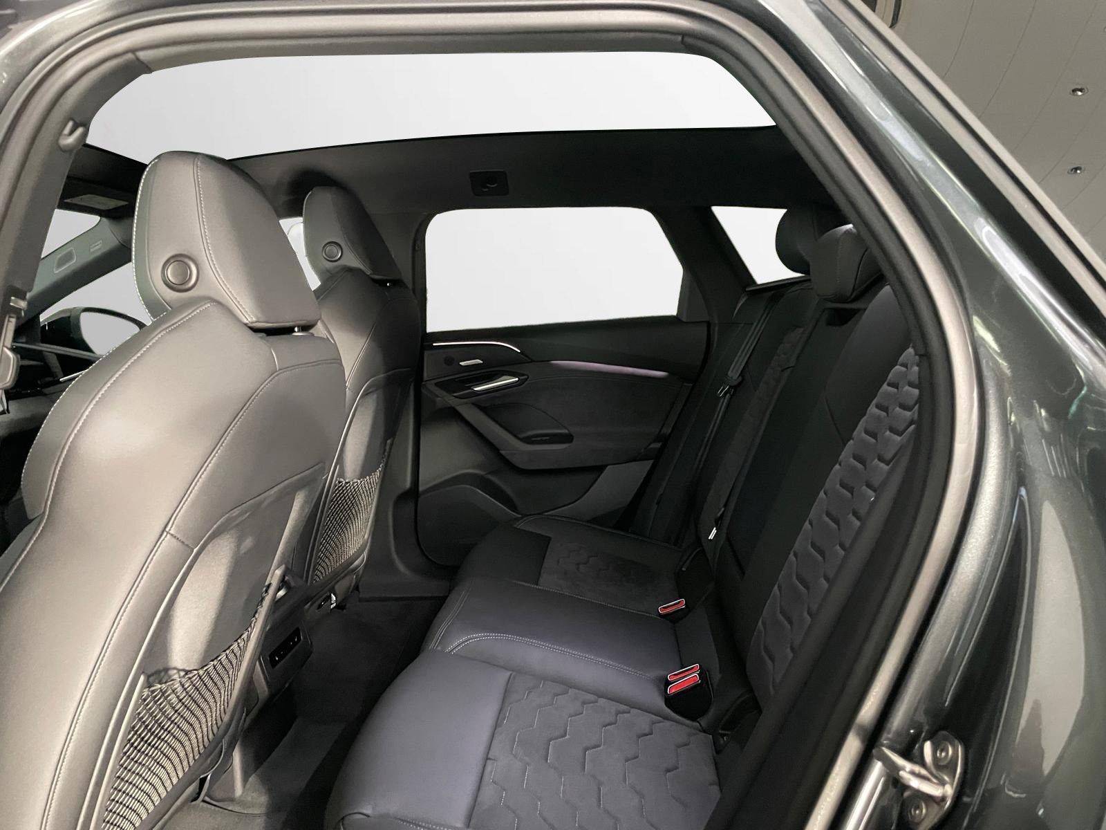 AUDI A6 Avant e-tron quattro, Electric, New car, Automatic - 5