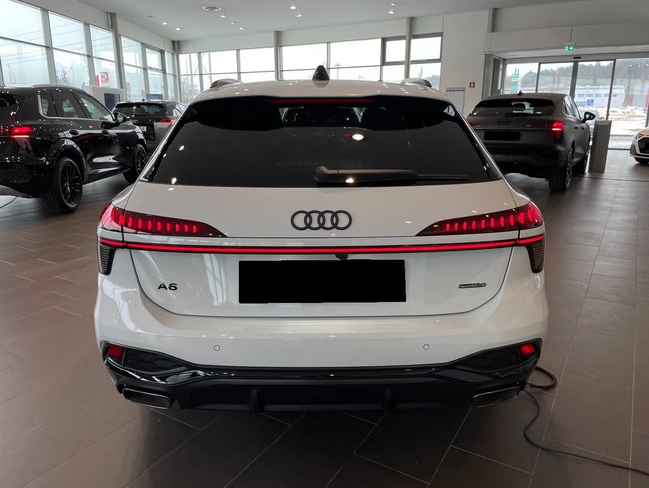 AUDI A6 Avant e-hybrid quattro 220 kW S tronic, Plug-in-Hybrid Benzina/Elettrica, Auto nuove, Automatico - 5