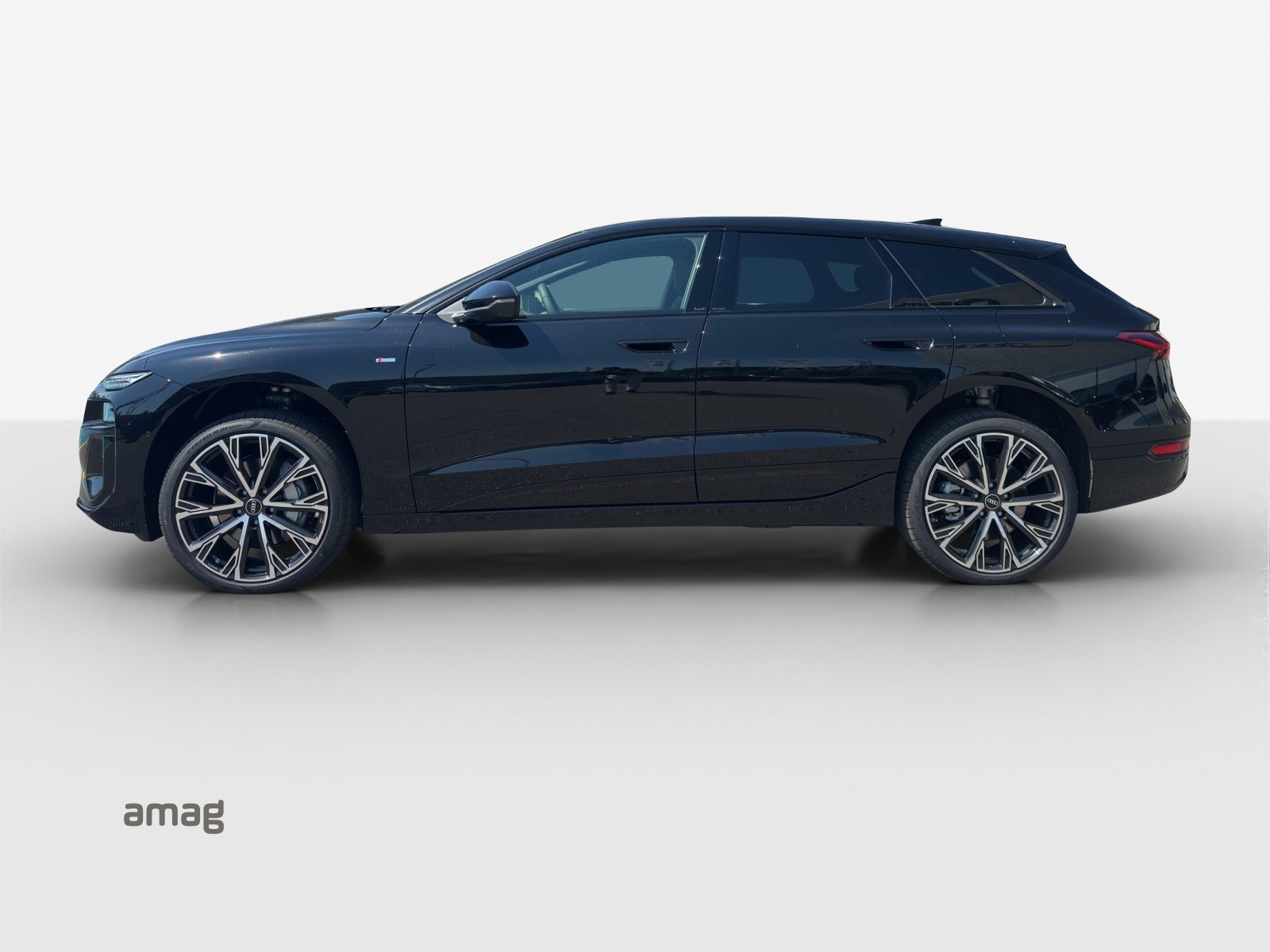 AUDI A6 Avant e-tron quattro, Elektro, Neuwagen, Automatik - 2