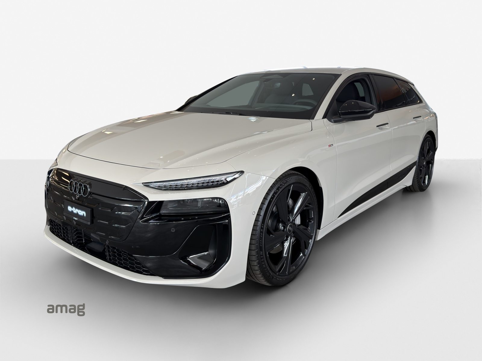 AUDI A6 Avant e-tron quattro