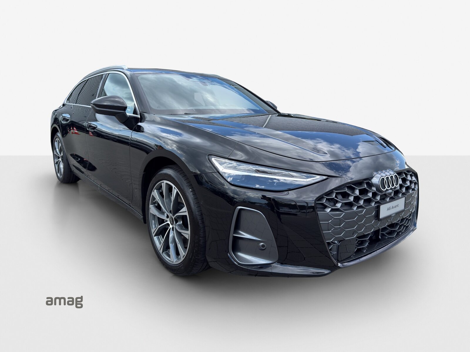 AUDI A6 Avant e-hybrid 220 kW, Hybride Intégral Essence/Électricité, Voiture nouvelle, Automatique - 6