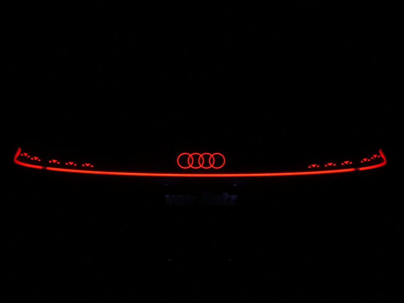 AUDI A6 e-tron Avant quattro S line, Electric, New car, Automatic - 4