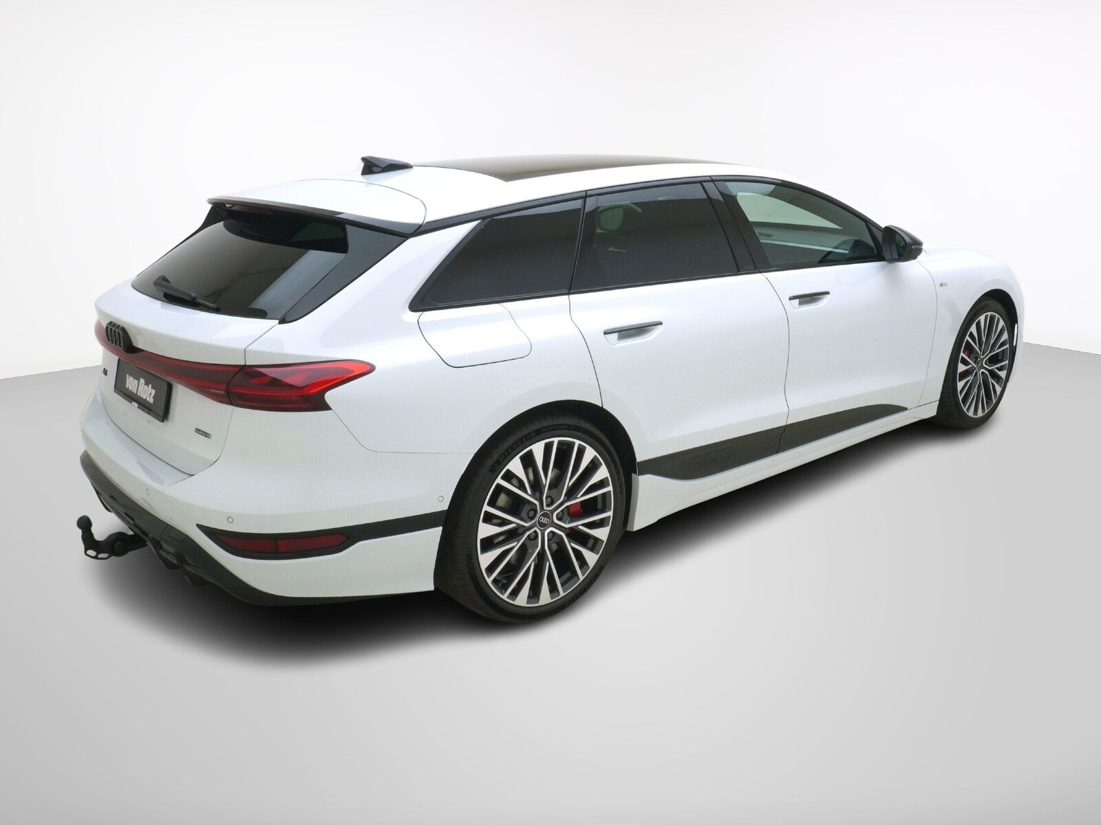 AUDI A6 e-tron Avant quattro S line, Electric, New car, Automatic - 5
