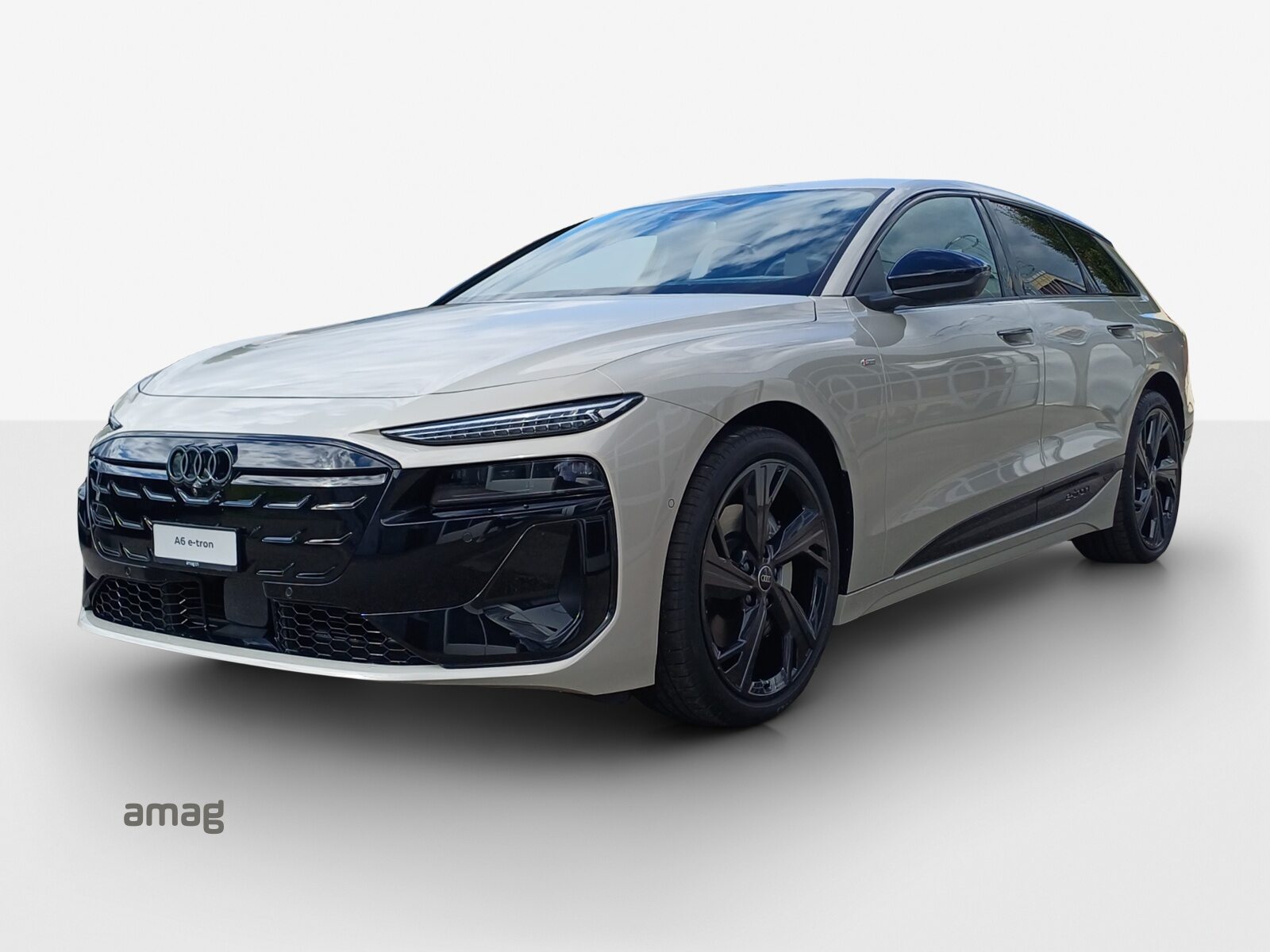 AUDI A6 Avant e-tron quattro