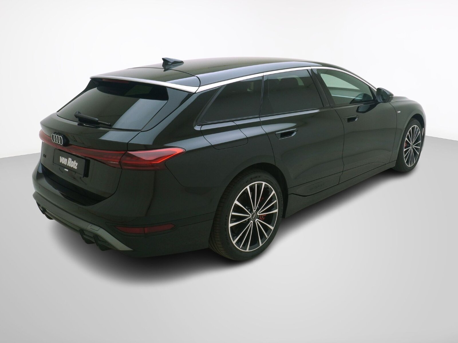 AUDI A6 e-tron Avant Performance S line, Electric, New car, Automatic - 3