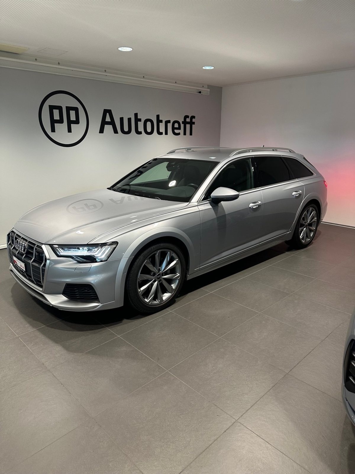 AUDI A6 Avant 40 TDI advanced, Diesel, Occasion / Utilisé, Automatique - 2