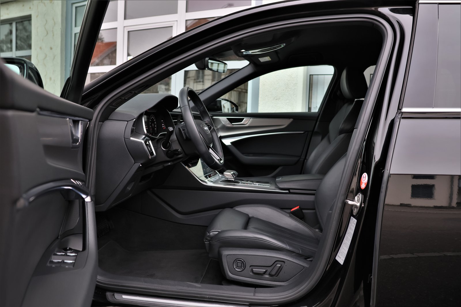 AUDI A6 Avant 55 TFSI Sport quattro S-tronic, Mild-Hybrid Petrol/Electric, Second hand / Used, Automatic - 7