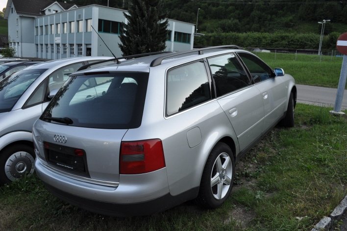 AUDI A6 Avant 2.5 V6 24V TDI 180 quattro, Diesel, Occasion / Utilisé, Automatique - 4
