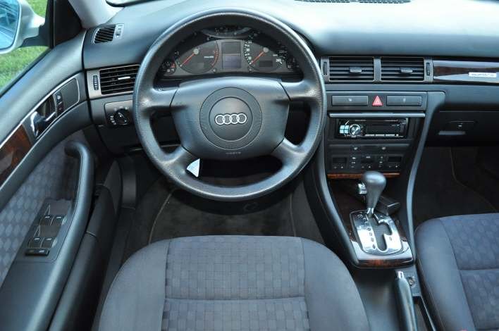 AUDI A6 Avant 2.5 V6 24V TDI 180 quattro, Diesel, Occasion / Utilisé, Automatique - 6