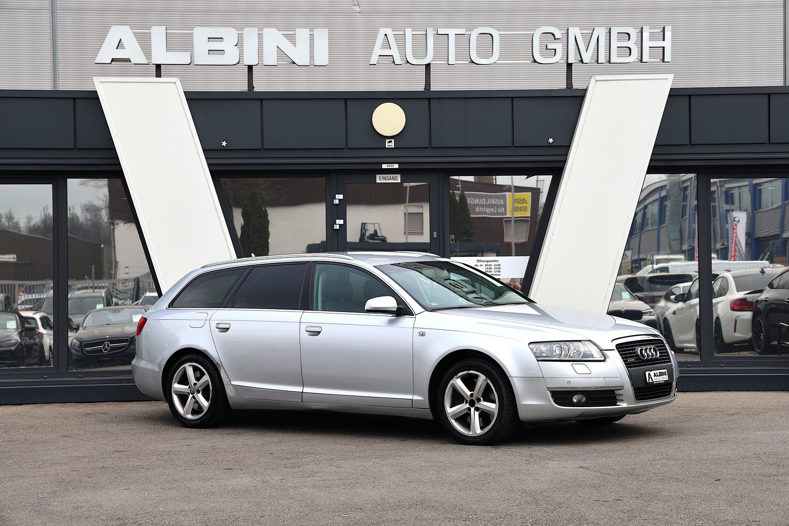 AUDI A6 Avant 4.2 V8 quattro tiptronic, Essence, Occasion / Utilisé, Automatique - 3