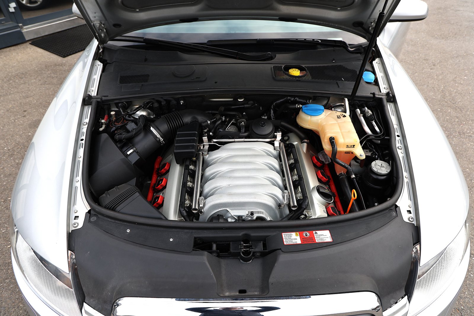 AUDI A6 Avant 4.2 V8 quattro tiptronic, Essence, Occasion / Utilisé, Automatique - 6