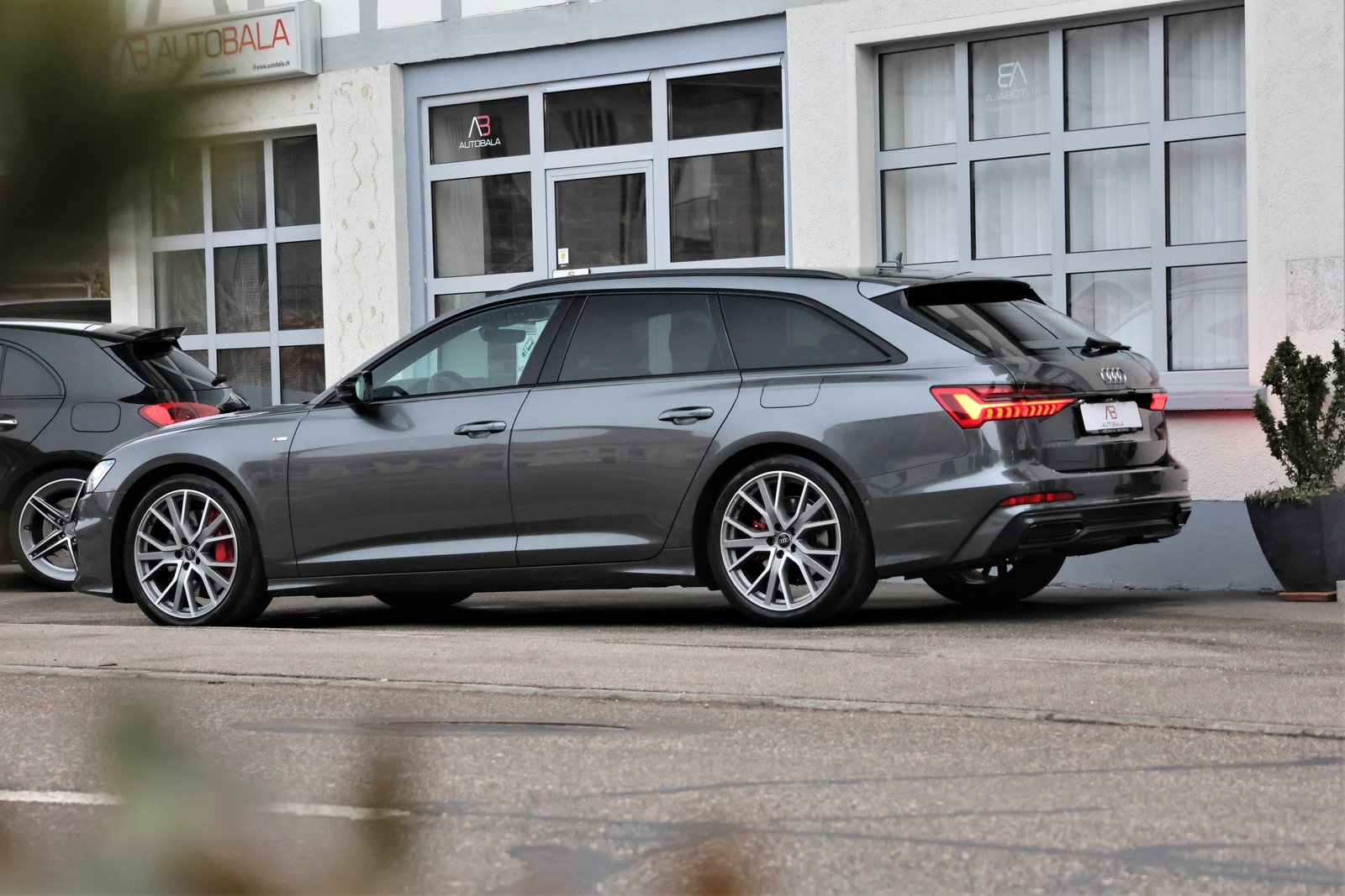 AUDI A6 Avant 55 TFSIe Sport quattro S-tronic, Plug-in-Hybrid Benzin/Elektro, Occasion / Gebraucht, Automatik - 5