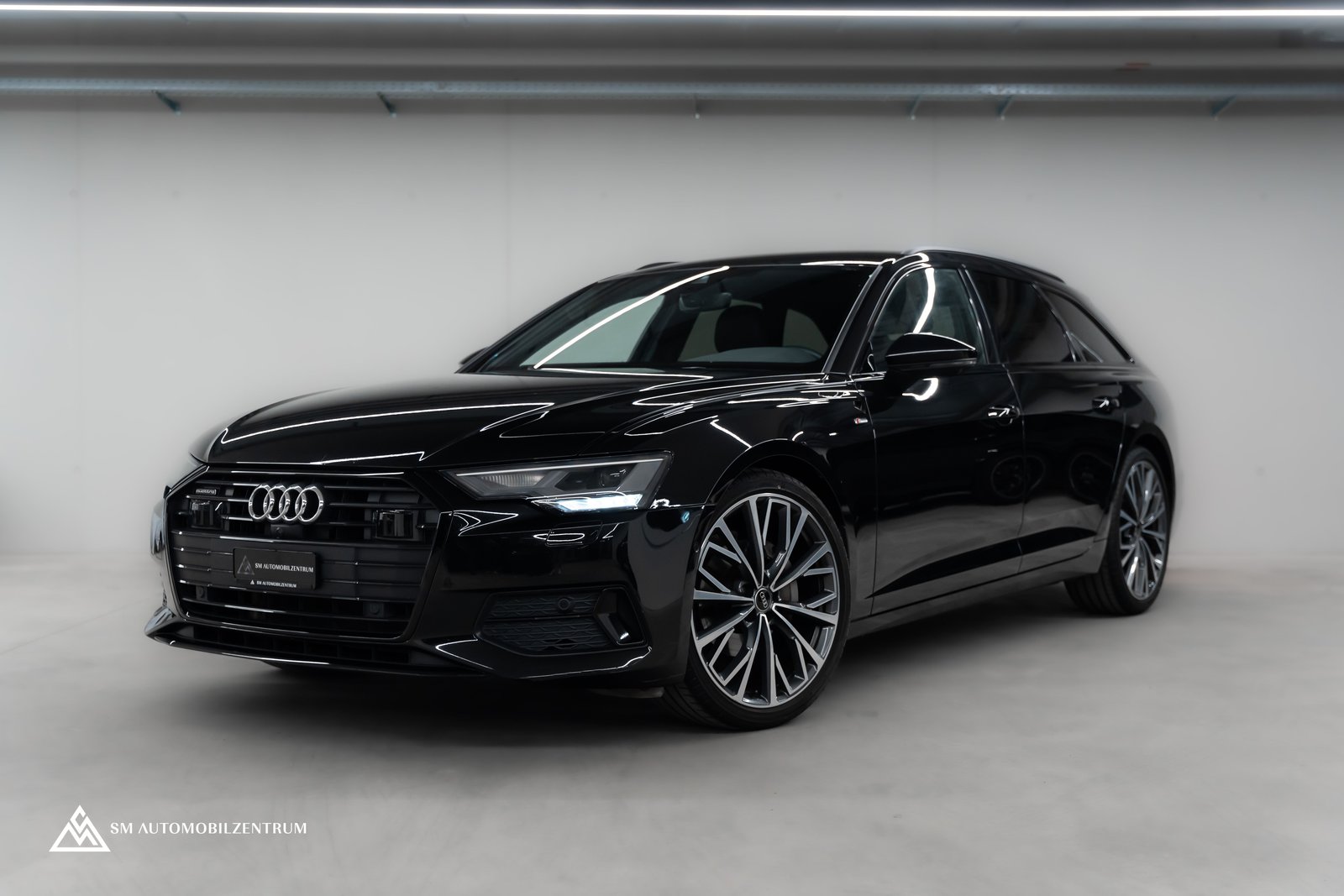 AUDI A6 Avant 2.0 40 TDI Sport quattro S-Tronic S-Line / Ban