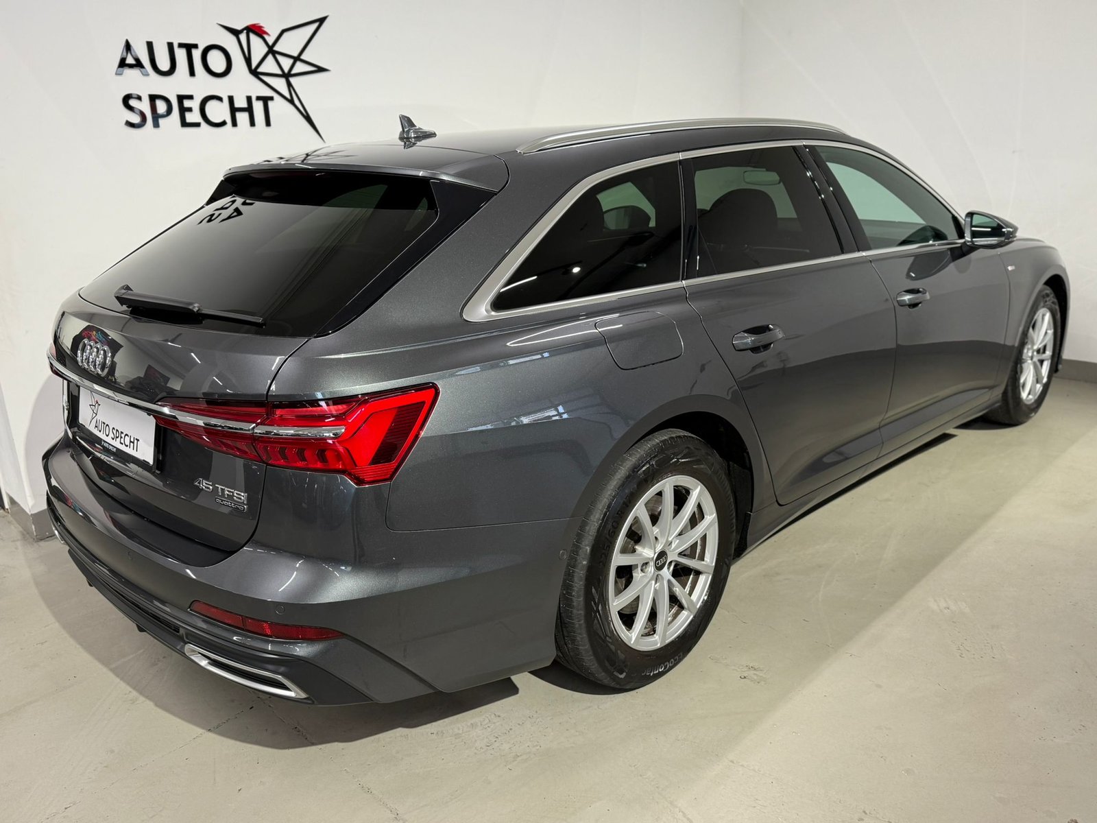 AUDI A6 Avant 45 TFSI S-Line quattro S-tronic, Hybride Léger Essence/Électricité, Occasion / Utilisé, Automatique - 4