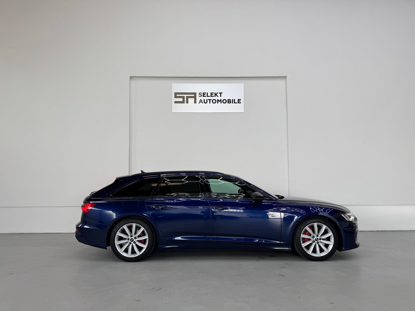 AUDI A6 Avant 55 TFSIe Sport quattro S-tronic Ab 464.50/Mt., Plug-in-Hybrid Petrol/Electric, Second hand / Used, Automatic - 7