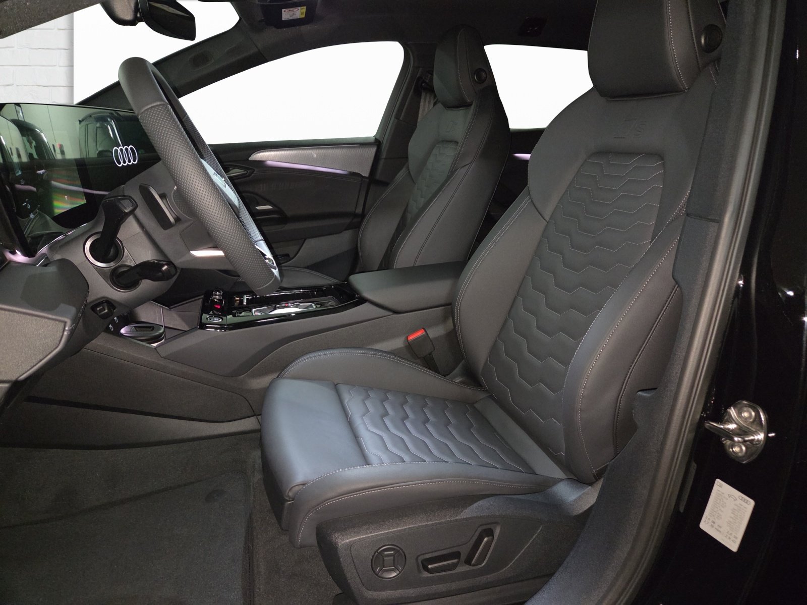 AUDI A6 Avant e-tron quattro, Électrique, Occasion / Utilisé, Automatique - 5