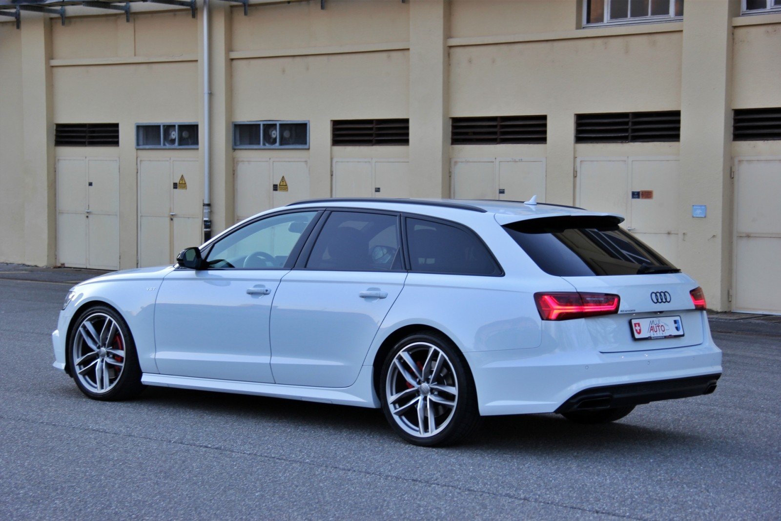 AUDI A6 Avant S-Line 3.0 BiTDI V6 qu. competition, Diesel, Second hand / Used, Automatic - 3