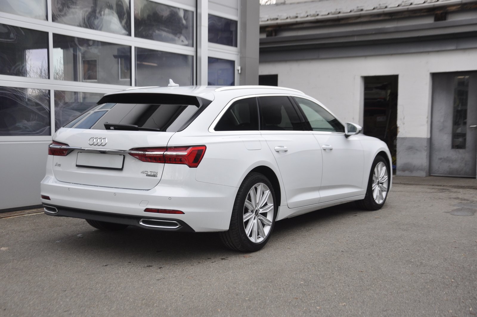 AUDI A6 Avant 40 TDI quattro S-tronic I Anhängerkupplung, Mild-Hybrid Diesel/Elektro, Occasion / Gebraucht, Automatik - 4