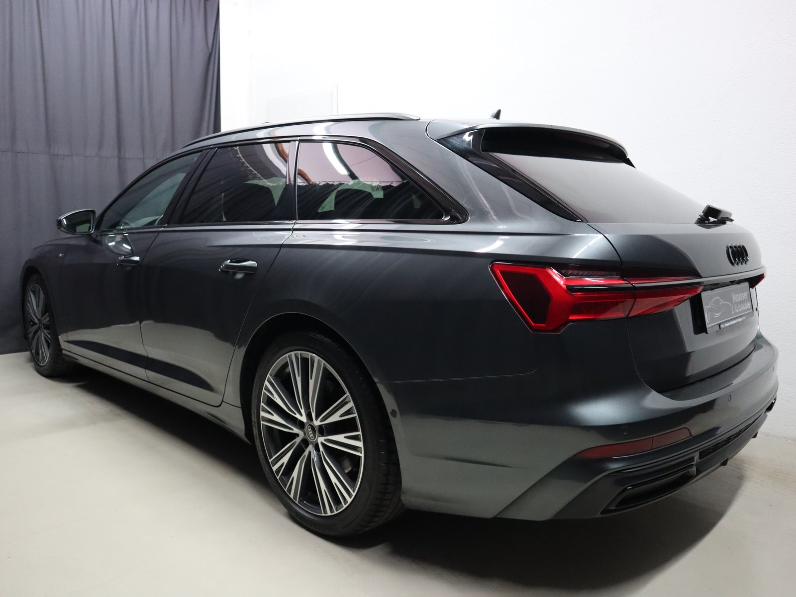 AUDI A6 Avant 55 TFSI S-Line quattro S-tronic - Panorama - N, Mild-Hybrid Petrol/Electric, Second hand / Used, Automatic - 4