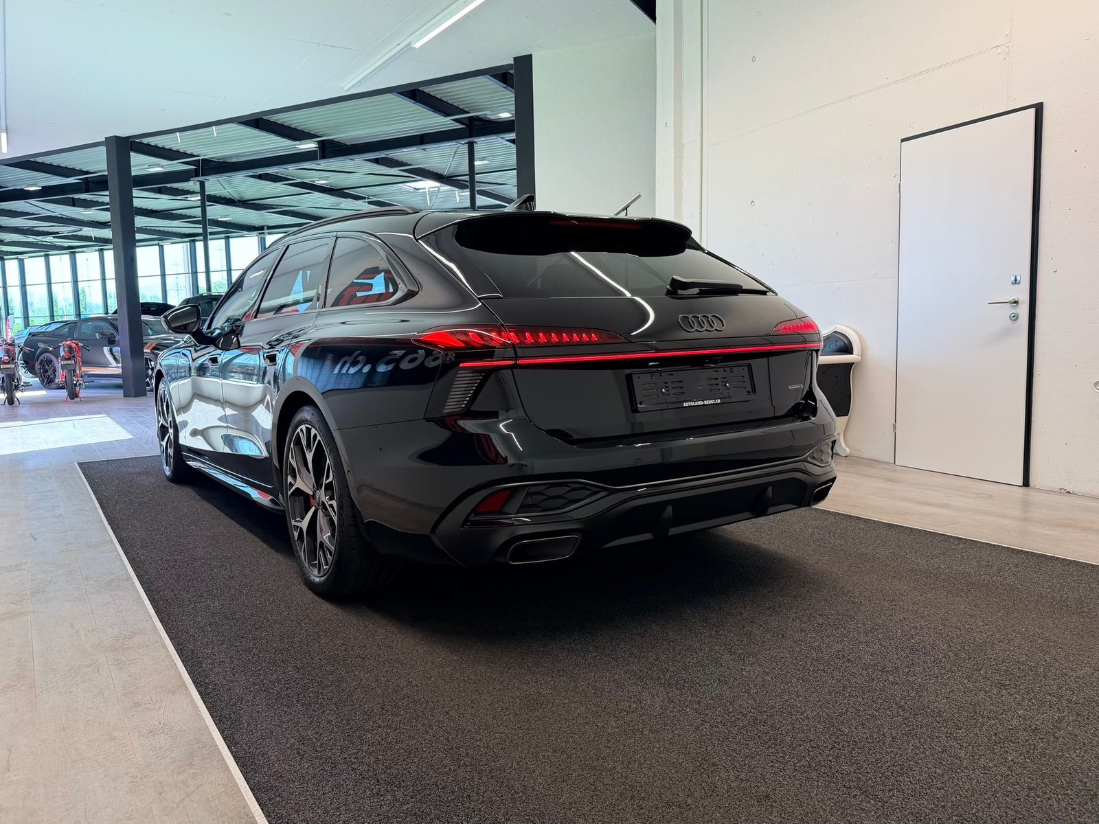 AUDI A6 Avant TFSI quattro 270 kW S tronic, Essence, Occasion / Utilisé, Automatique - 7