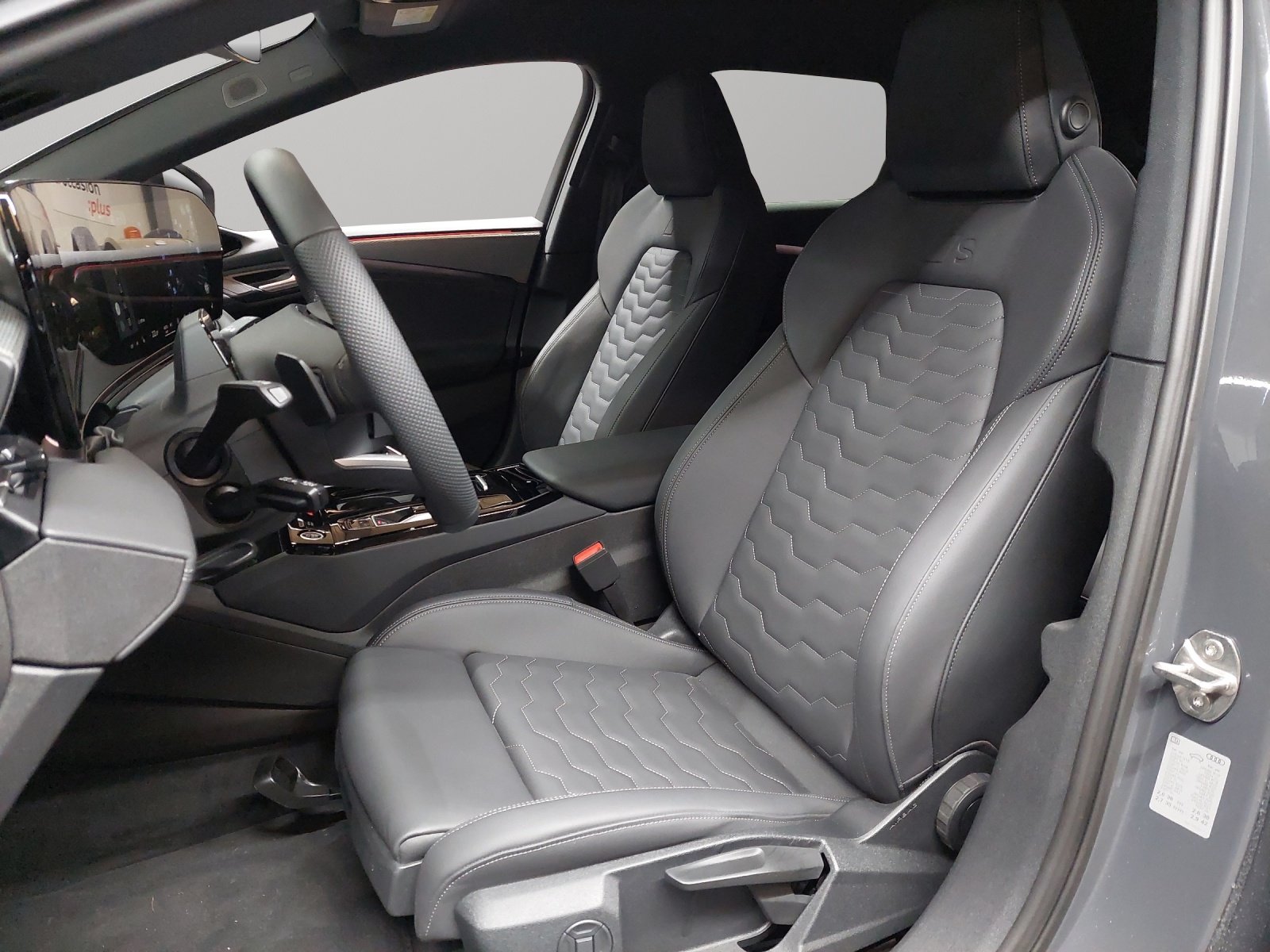 AUDI A6 Avant e-tron quattro, Electric, Second hand / Used, Automatic - 6