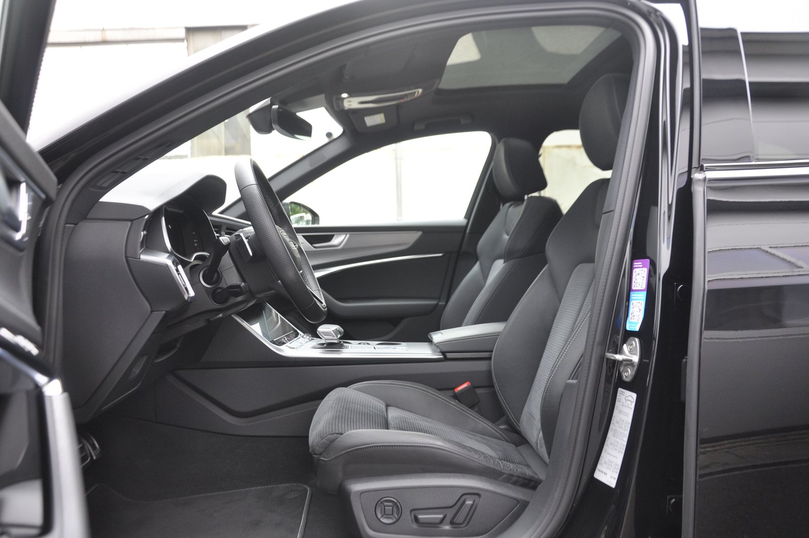 AUDI A6 Avant 55 TFSI S line quattro S-tronic I Anhängerkup, Hybride Léger Essence/Électricité, Occasion / Utilisé, Automatique - 5