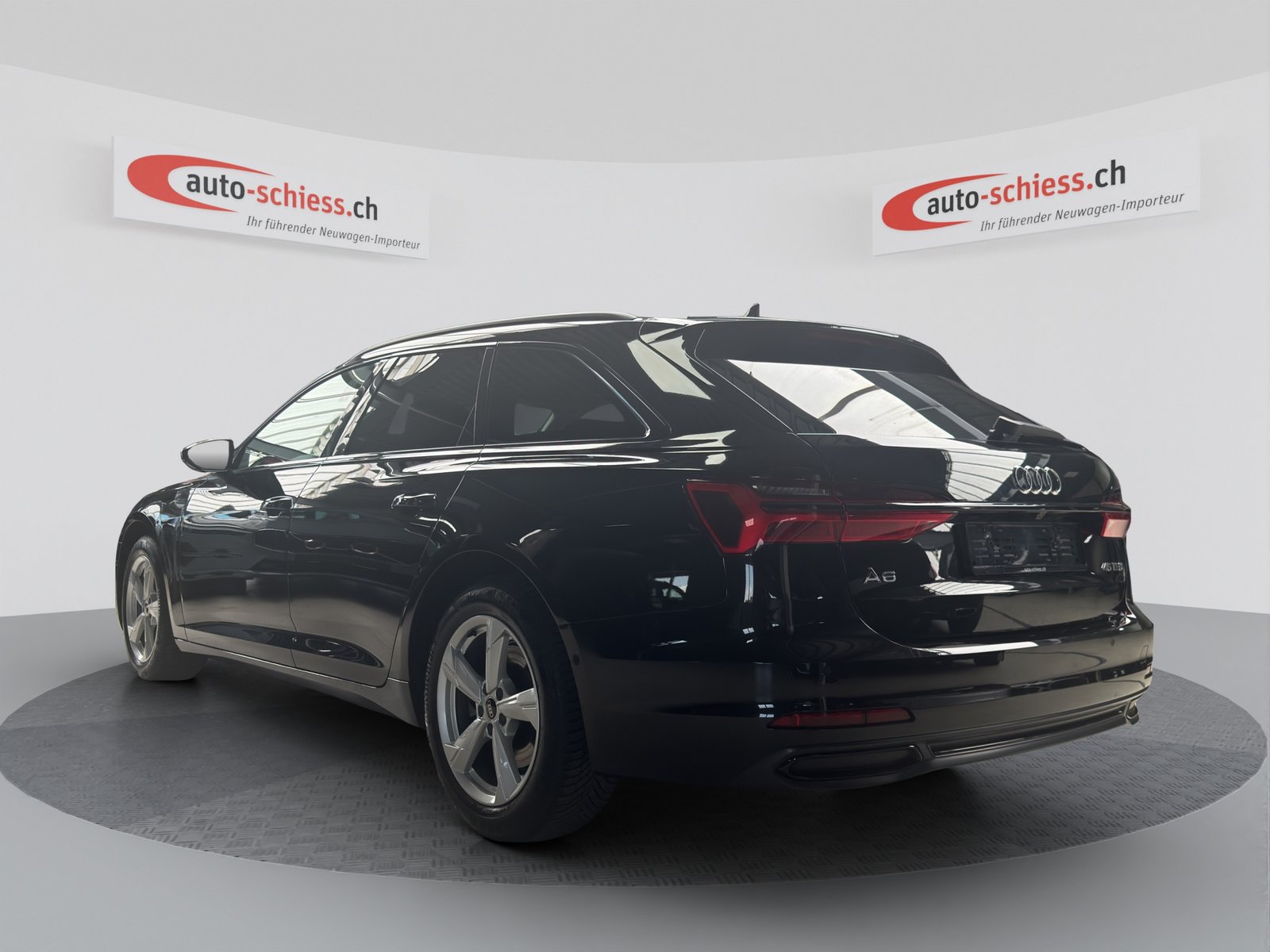 AUDI A6 Avant 45 TFSI Sport Schwarz Optik S-tronic, Mild-Hybrid Benzin/Elektro, Occasion / Gebraucht, Automatik - 3